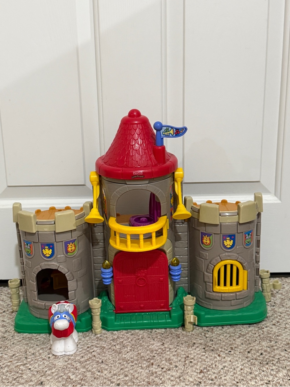 Fisher-Price Red & Gray Castle Playset - sounds work!!